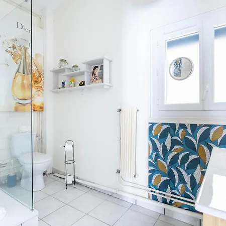 Apartment 68 M2 Cosy 2 Place De Jaude A 1 Minute Du Tramway A Clermont-Ferrand