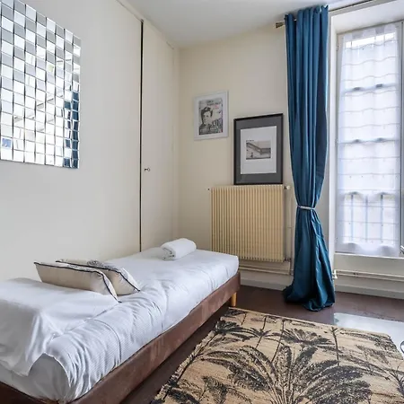 Lägenhet Remy - Appt 68 M2 Cosy - Place De Jaude & Tramway Clermont-Ferrand