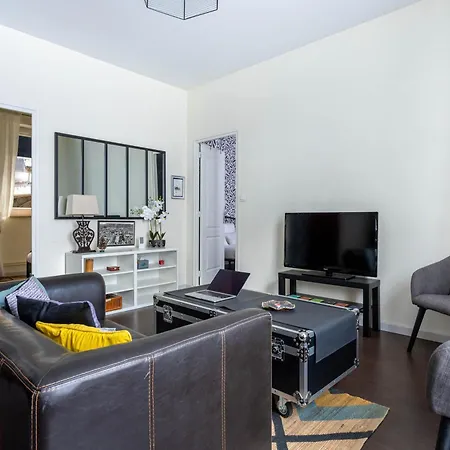 68 M2 Cosy 2 Place De Jaude A 1 Minute Du Tramway A Apartment Clermont-Ferrand