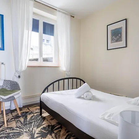 Remy - Appt 68 M2 Cosy - Place De Jaude & Tramway Lägenhet