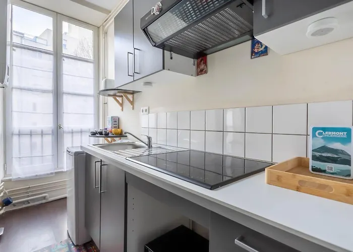 Remy - Appt 68 M2 Cosy - Place De Jaude & Tramway Lägenhet